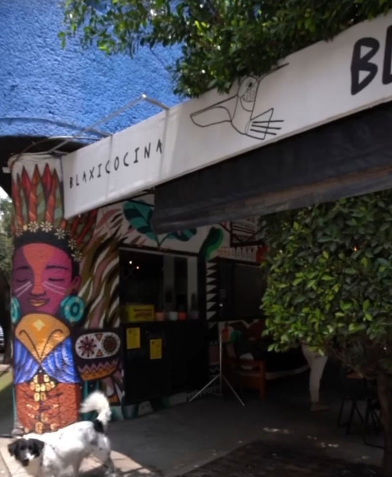 Blaxicocina mural in context